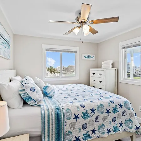 On The Intracoastal Villa